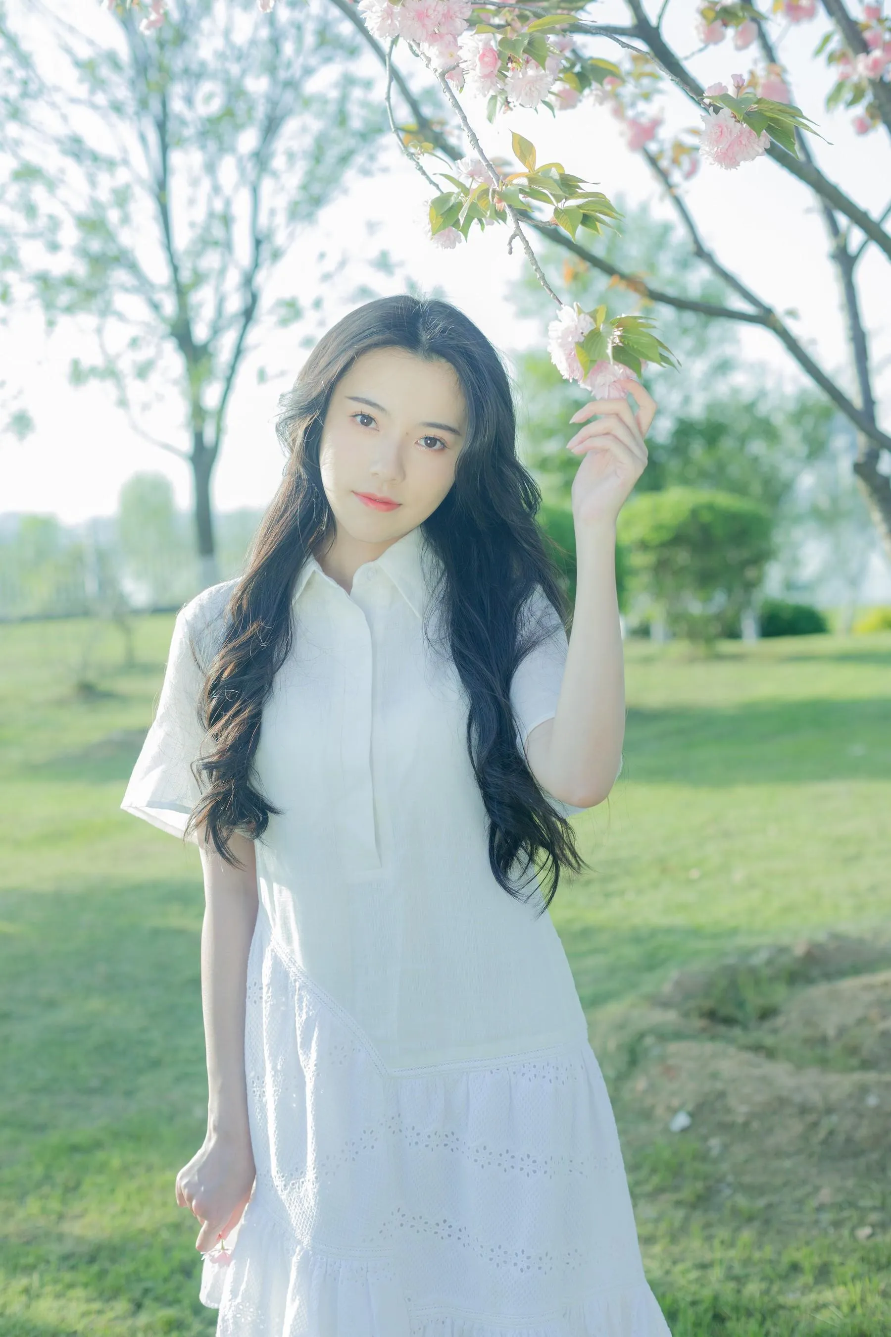 [YITUYU艺图语]2022.07.29 给晚樱的情歌 静鏡婧 [28P]插图8